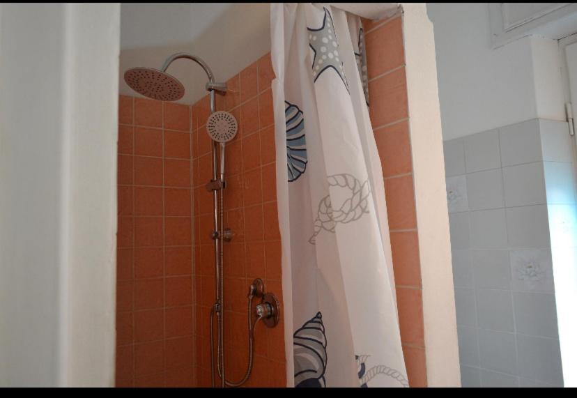 Apartamento Flat In Olbia Centro Exterior foto